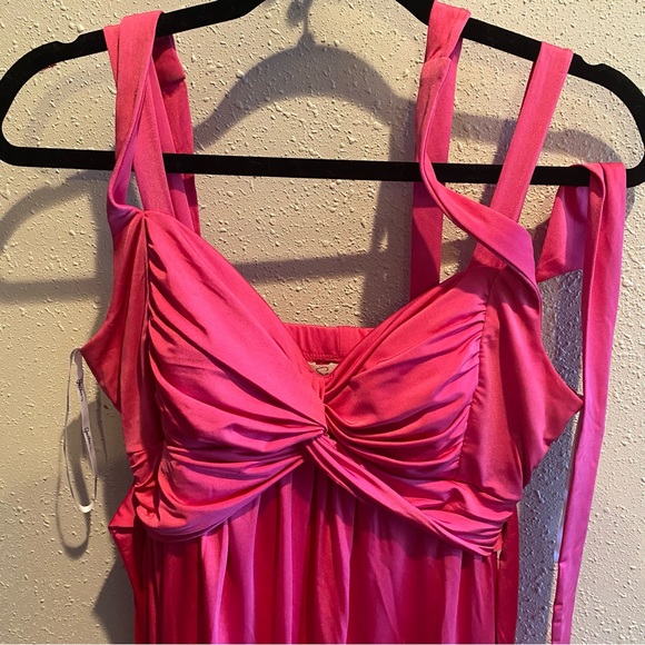 Hot Pink Speechless Gown L - Picture 3 of 5